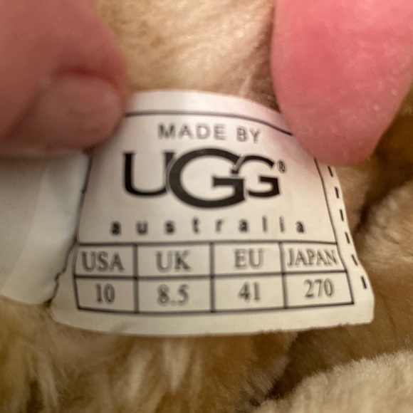 UGG Australia Bailey suede boots - Picture 13 of 16